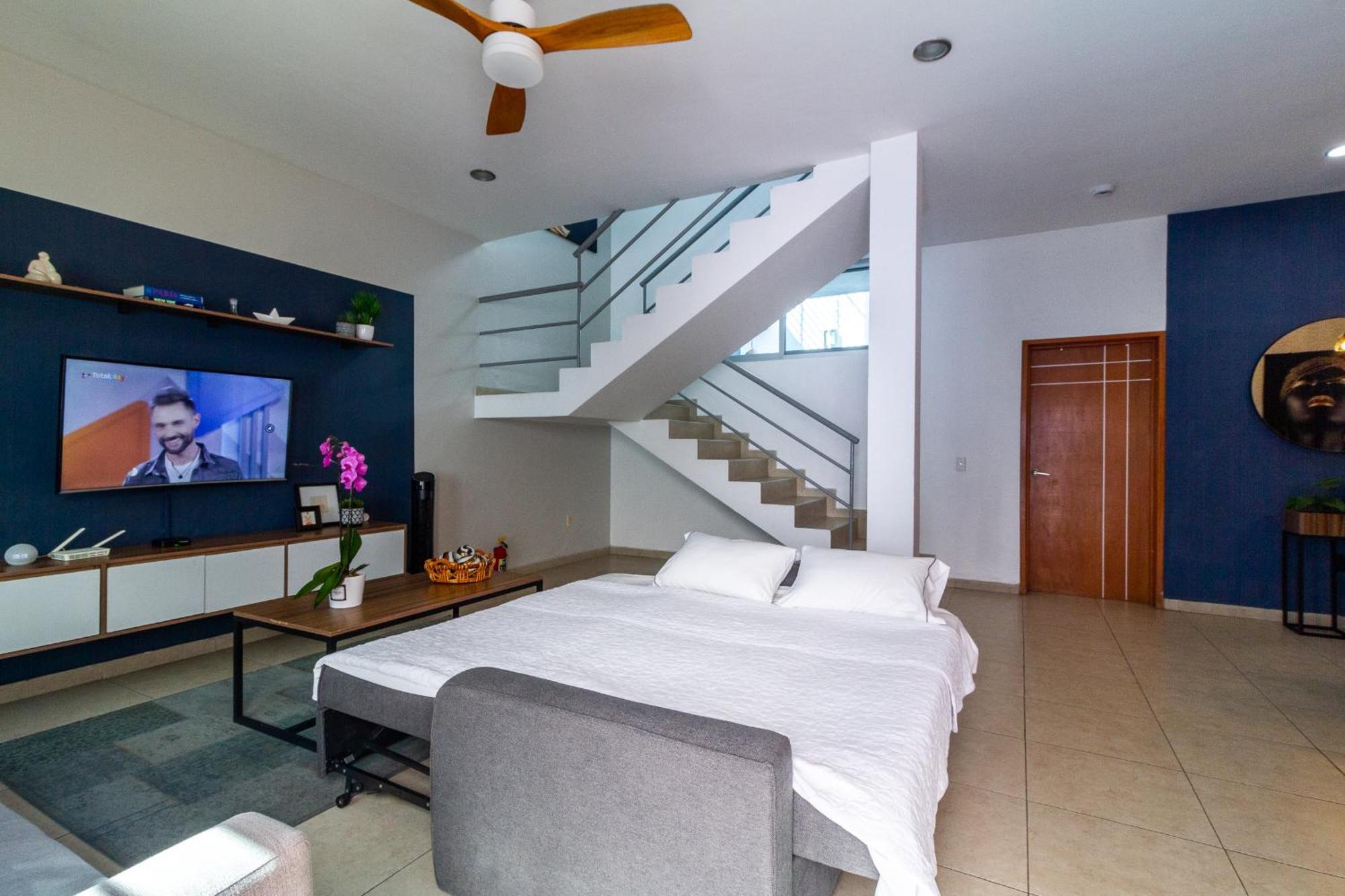 Casa Azul Turquesa Excelente Ubicacion Facturamos Villa Guadalajara Dış mekan fotoğraf