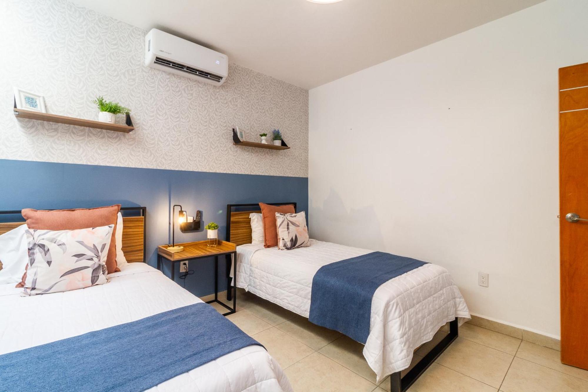 Casa Azul Turquesa Excelente Ubicacion Facturamos Villa Guadalajara Dış mekan fotoğraf