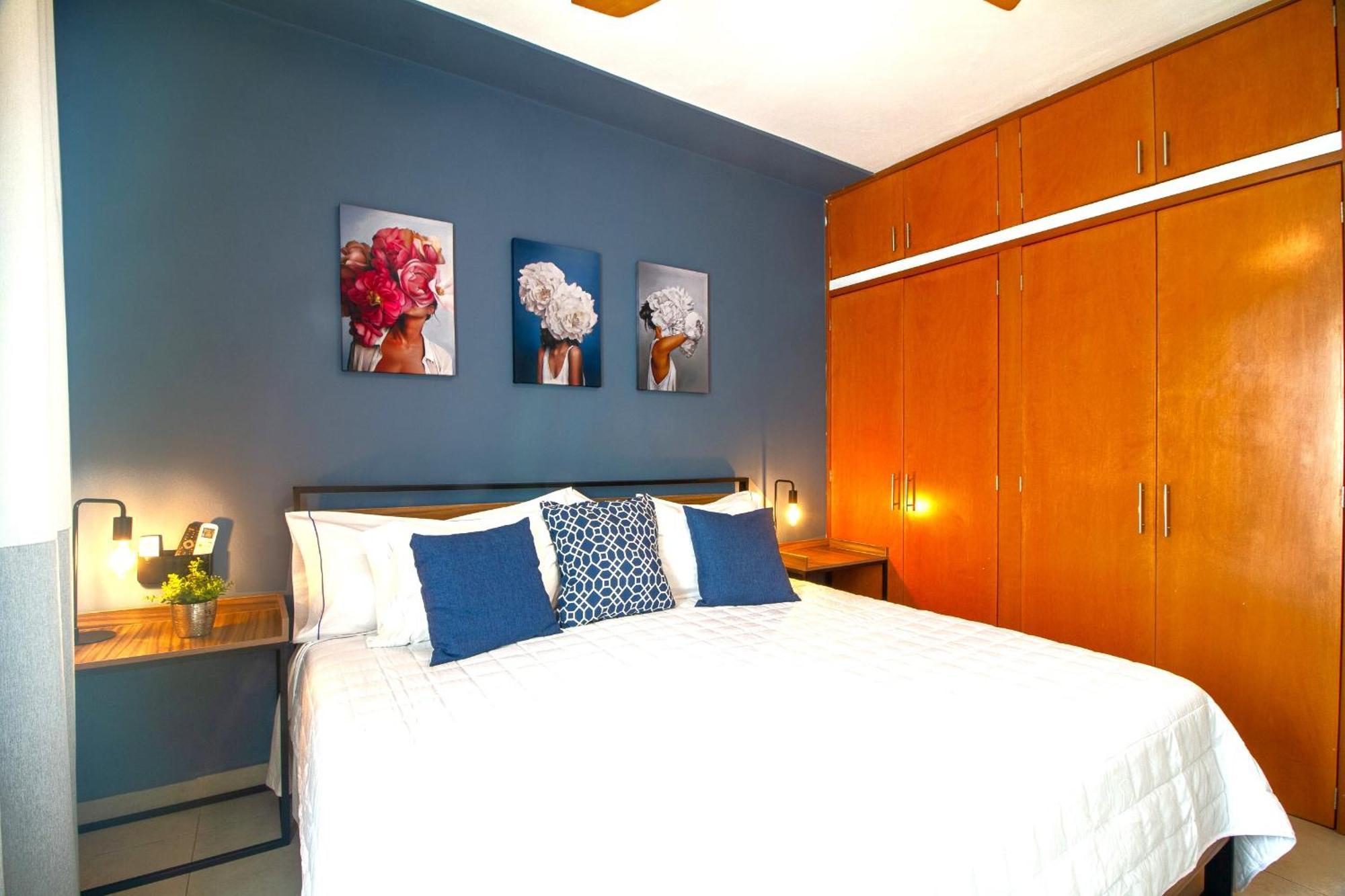 Casa Azul Turquesa Excelente Ubicacion Facturamos Villa Guadalajara Dış mekan fotoğraf